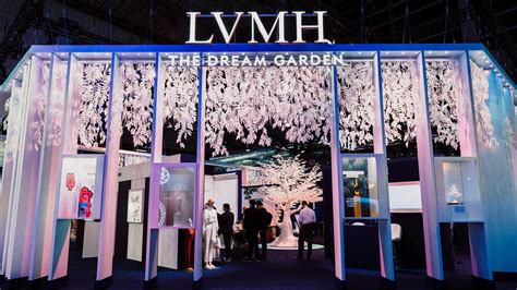 lvmh happening vente privée dior